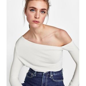 Zara Asymmetric Top - Minimal Collection